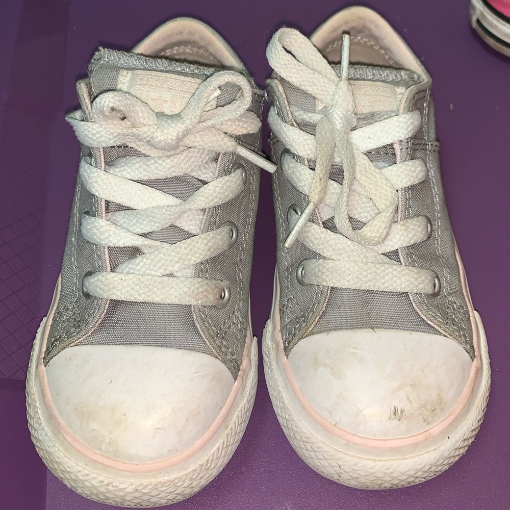 Grey pink converse